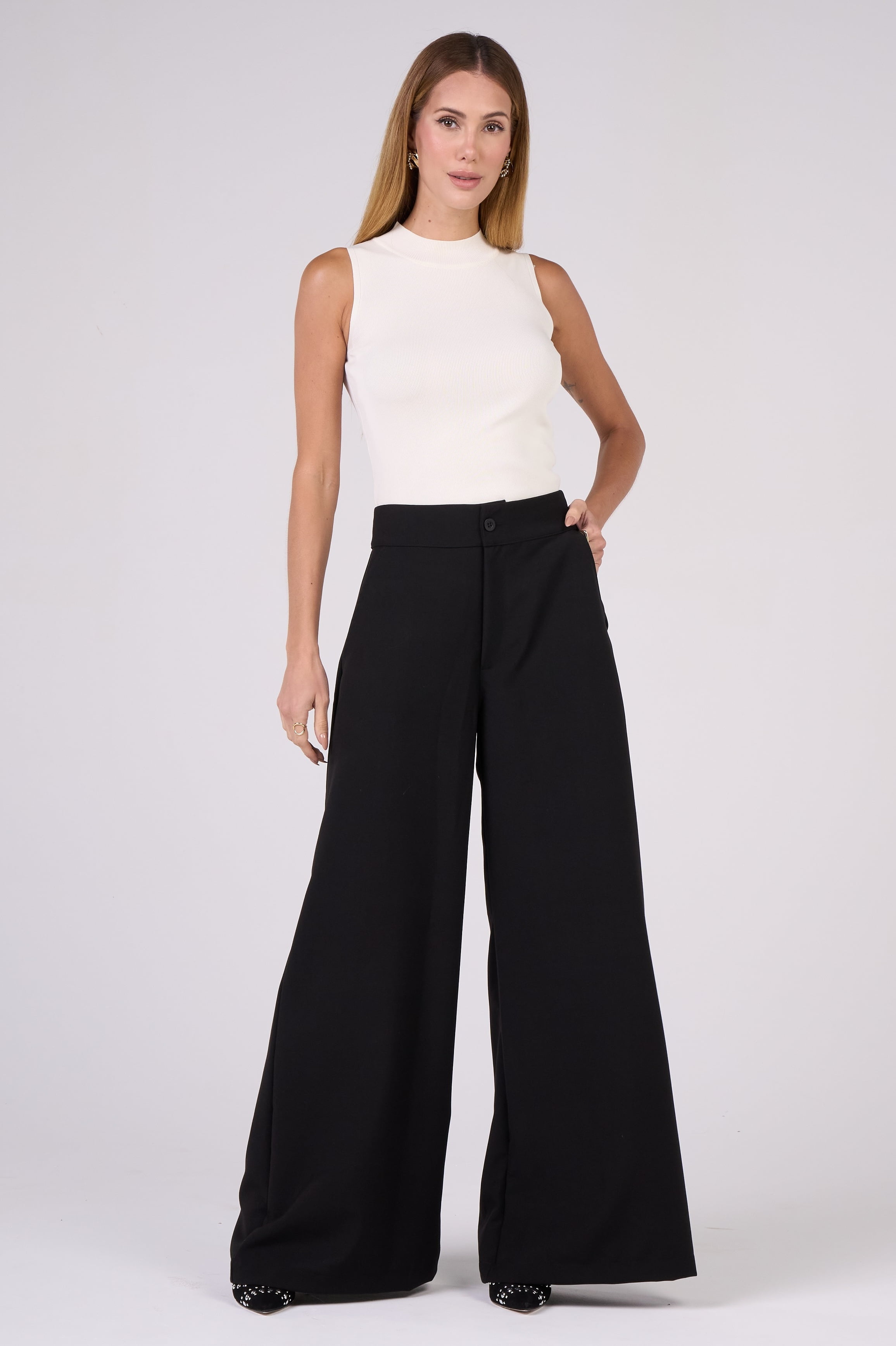 Calça Alfaiataria Pantalona Preta