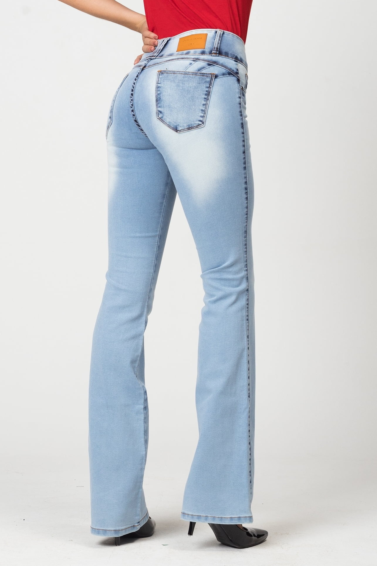  Calça Jeans Flare Levanta Bumbum F2021818