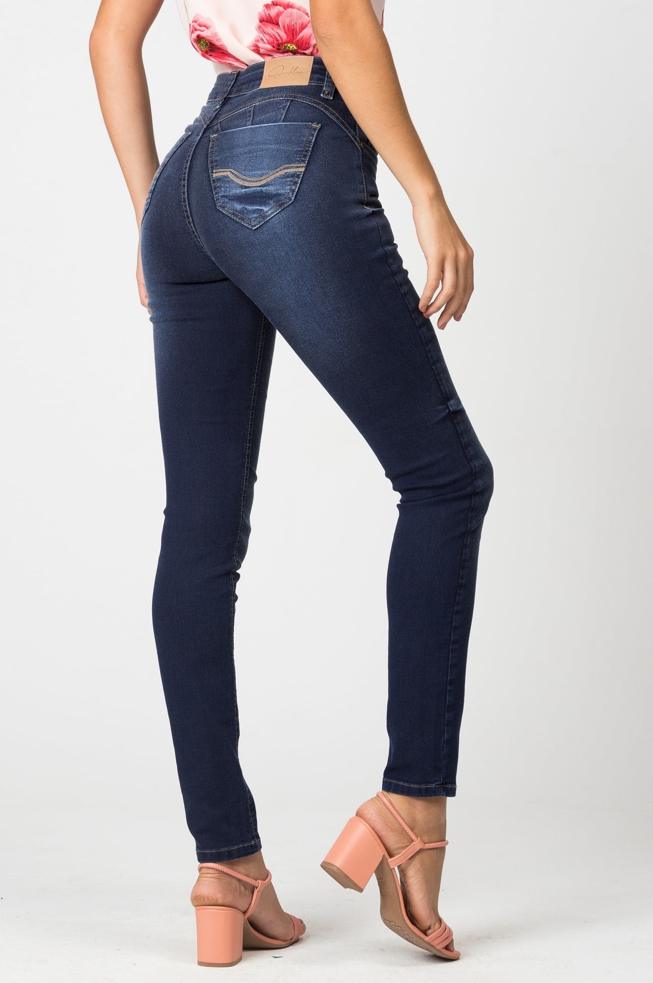 Calça Jeans Skinny Levanta Bumbum F2800