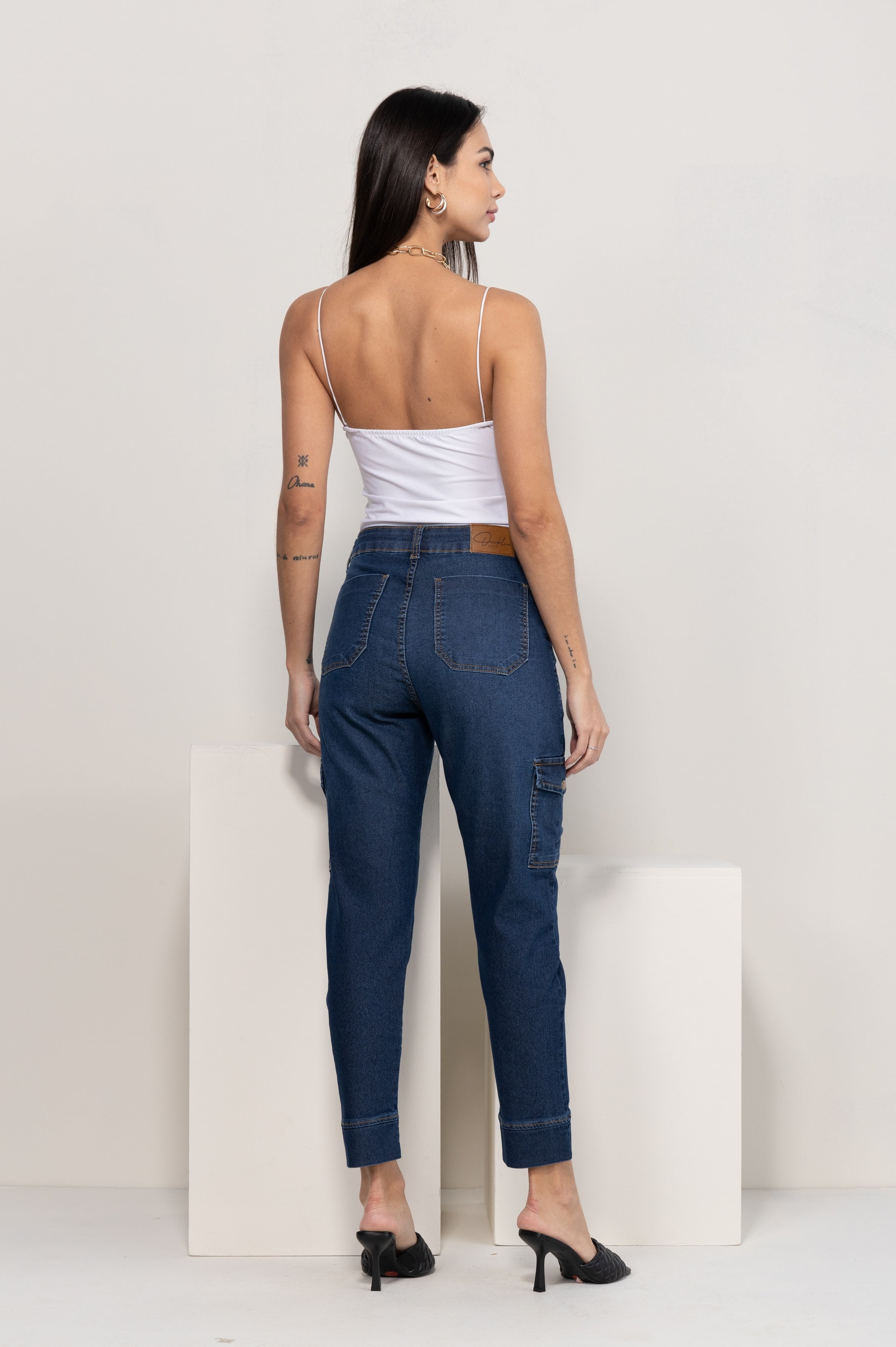 Calça Cargo Caqui Feminina na Oxiblue Jeans