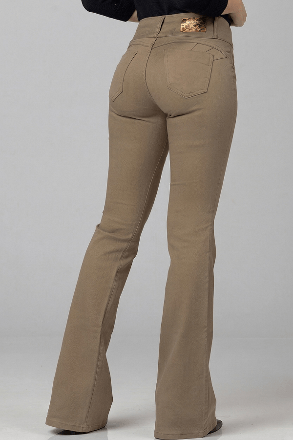 Calça Flare de Sarja Caqui com Cós Largo