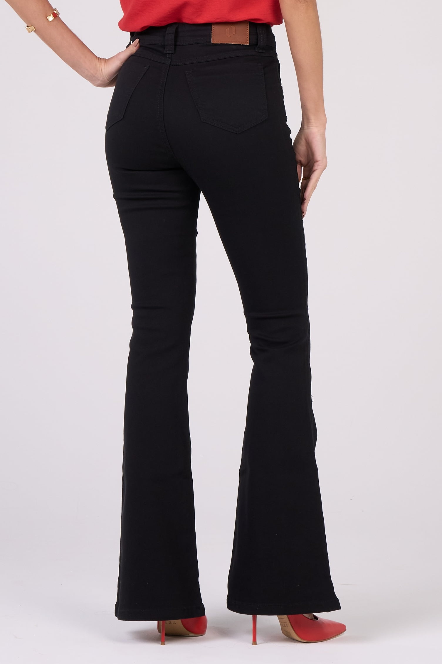 Calça Flare Preta de Sarja F24101PT - Oxiblue Jeans