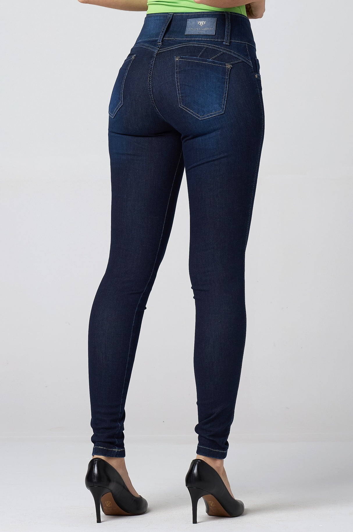 Calça Jeans Levanta Bumbum Skinny F2022050 - Oxiblue Jeans