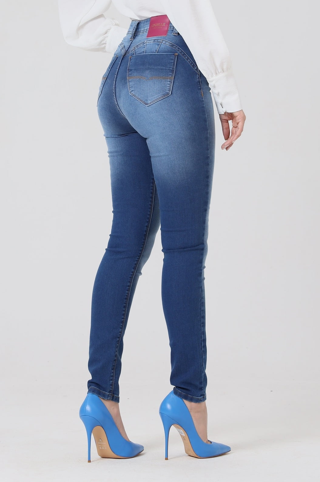Calça Jeans Feminina Skinny Push Up Azul claro F2856 - Oxiblue Jeans