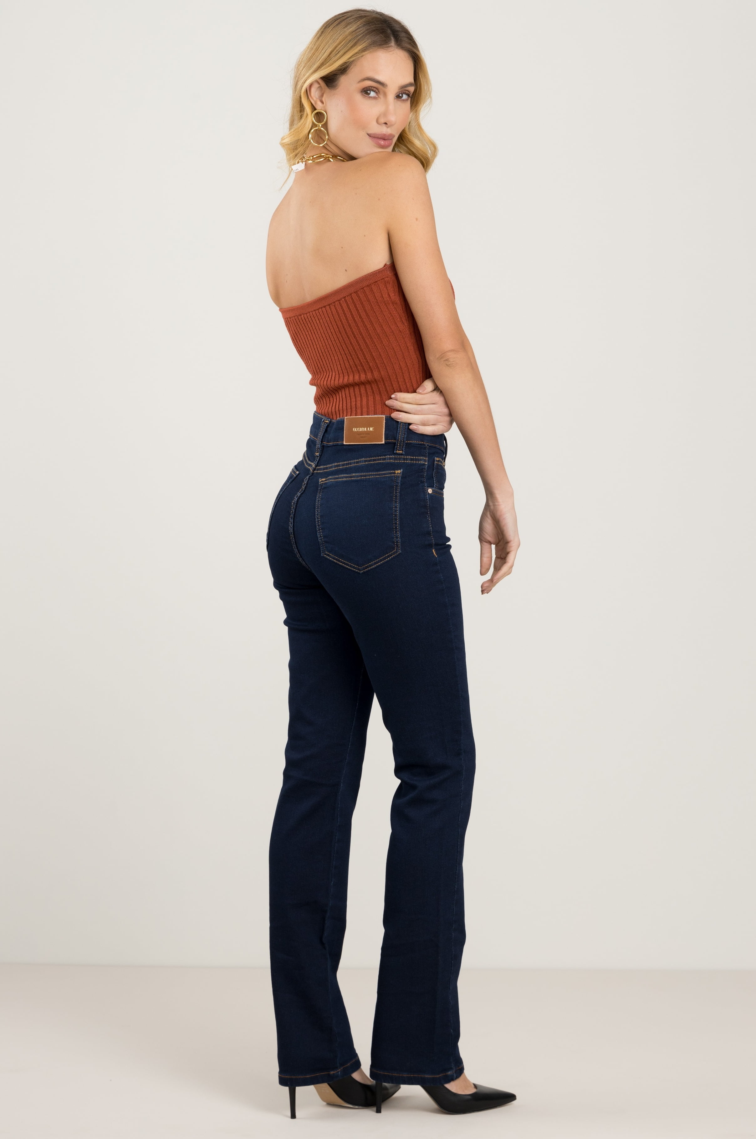Calça Jeans Feminina Reta Escura F2023106 - Oxiblue Jeans
