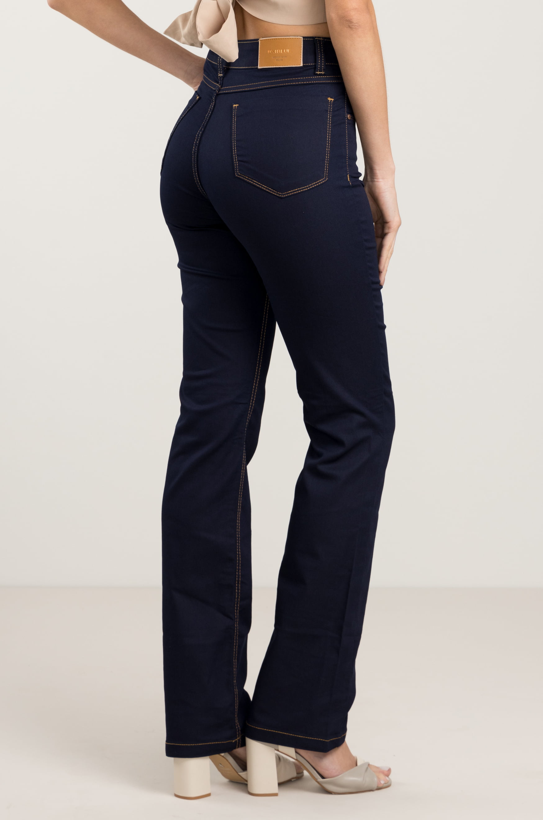 Calça Jeans Feminina Reta F2023090 - Oxiblue Jeans
