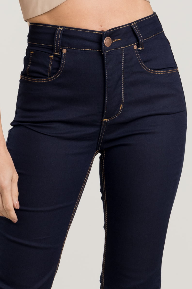 Calça Jeans Feminina Reta Escura F2023106 - Oxiblue Jeans