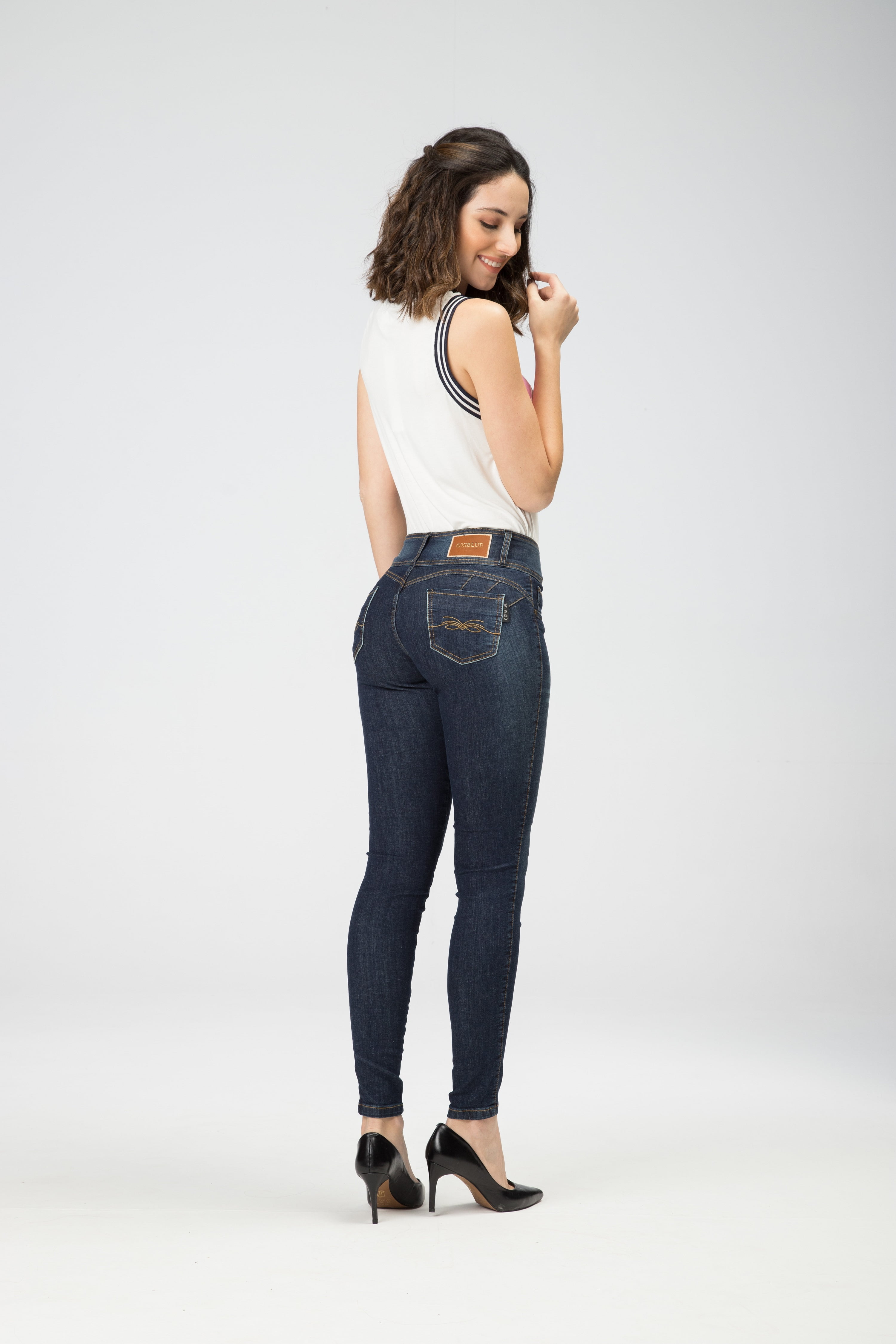 Calça Feminina Preta Skinny F2301002 - Oxiblue Jeans