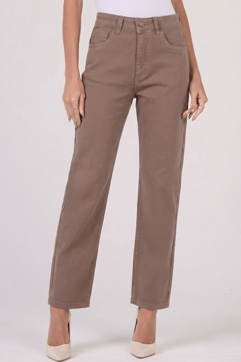Calça Mom Sarja Caqui F2903CZ