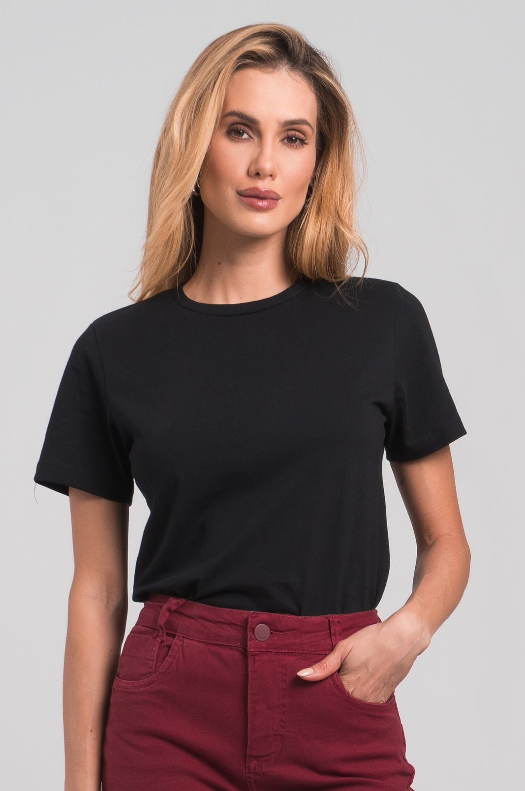 Camiseta Feminina Preta CA24002