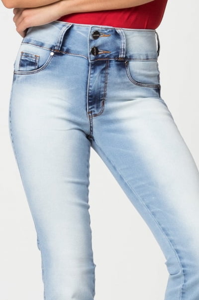  Calça Jeans Flare Levanta Bumbum F2021818