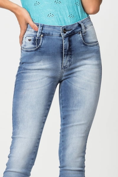 Calça Jeans Skinny Levanta Bumbum F2803