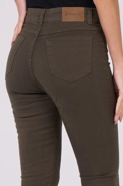 Calça Flare de Sarja Verde Militar F2507ML