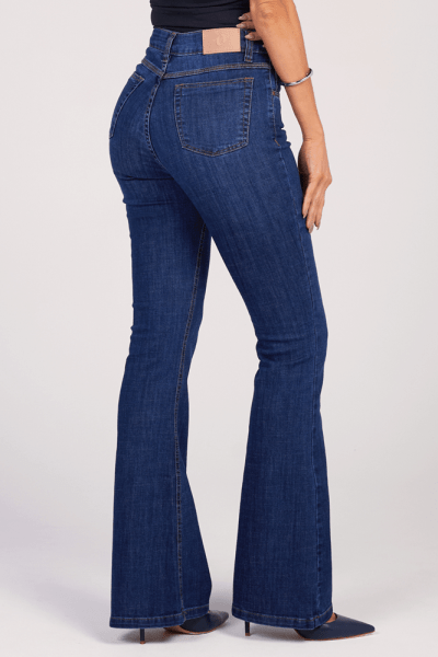 Calça Flare Jeans Azul Escuro F25026 Calça Flare Jeans Azul Escuro F25026