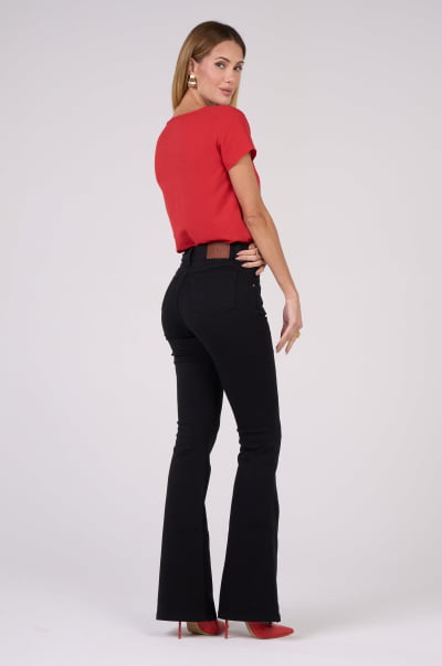 Calça Flare Preta de Sarja F24101PT