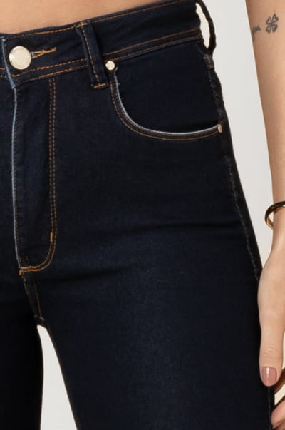 Calça Jeans Feminina Escura Skinny F2023050