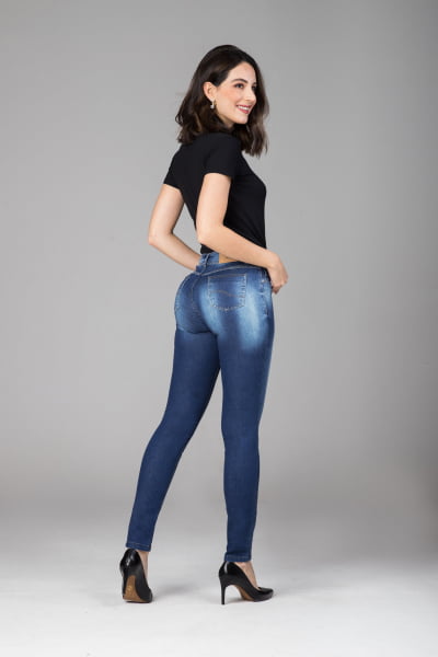 Calça Jeans Feminina Skinny Cintura Média 
