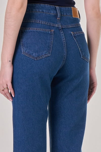 Calça Jeans Mom Azul Médio F24092