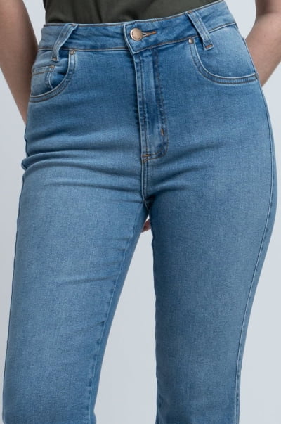 Calça Jeans Reta Feminina F24044