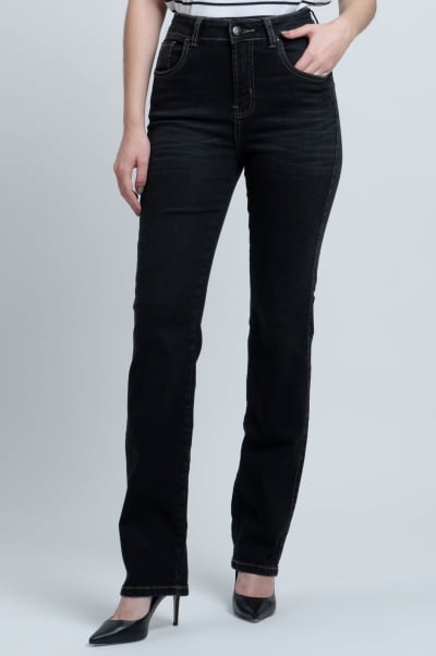 Calça Jeans Reta Preta Estonada F24033