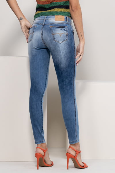 Calça Jeans Skinny Cintura Baixa F2022032