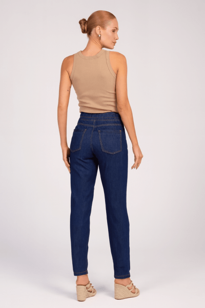 Calça Mom Preta Com Elástico F24071