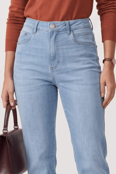 Calça Reta Feminina Jeans Azul Claro F26204