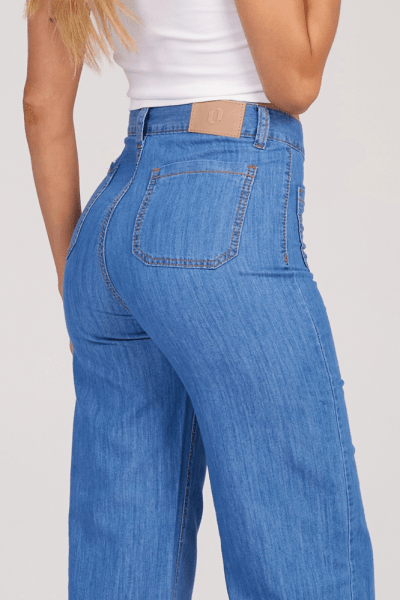 Calça Wide Leg Jeans de Tecido Leve F25032