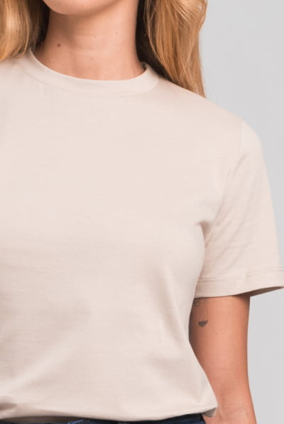 Camiseta Feminina Slim Bege CA24101