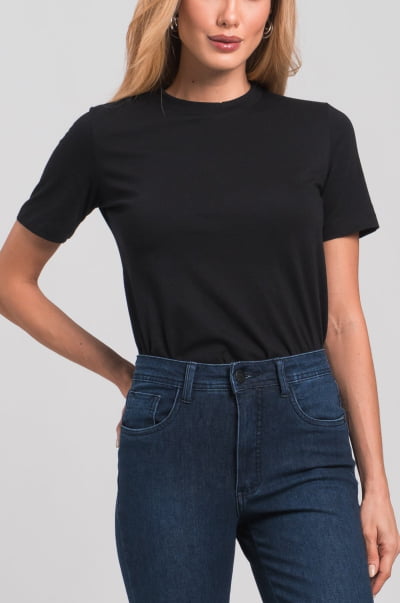 Camiseta Feminina Slim Preta CA24001