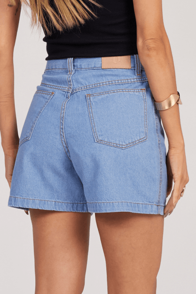 Short Jeans Mom Azul Claro F25022